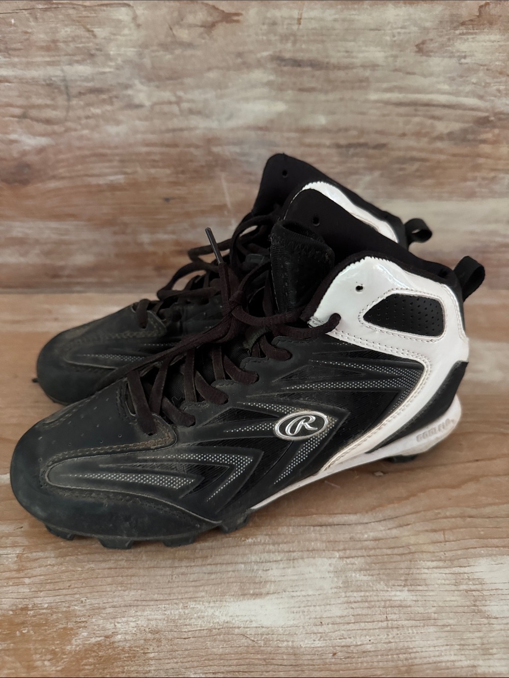 Rawlings Black and White Kids Baseball Cleats - Youth Athletic Sneakers